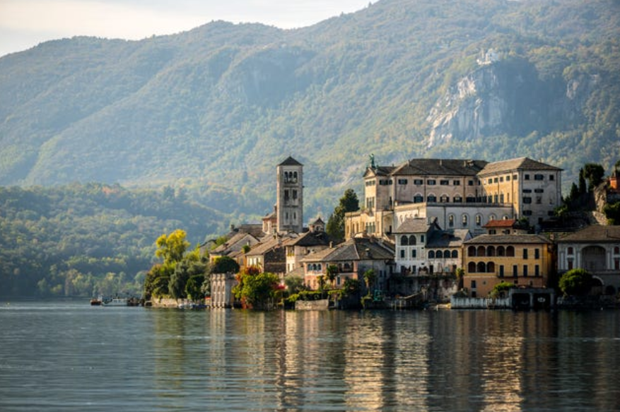 Il villaggio italiano che il tempo ha dimenticato — e perché dovrebbe restare così