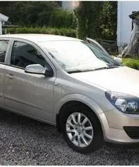 OPEL Astra 1.4 16V Twinport 2006