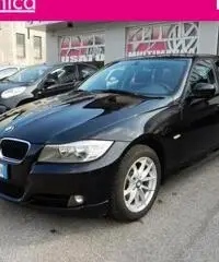 BMW 318 D TOURING 2.0 NAVI SENS CERCHI 16' CRONO TAGLIANDI