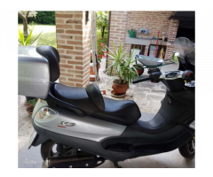 Scooter Piaggio X9 500