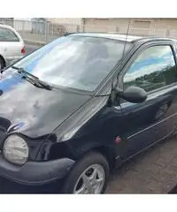 Bella macchina Renault Twingo - Milano