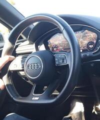 Audi a4 b9 2.0 190cv