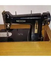 Macchina per cucito Necchi - Roma