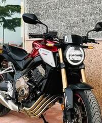 Honda CB 650 R SOLO 900 km