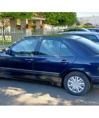 Mercedes. E 200. GPL. 1996